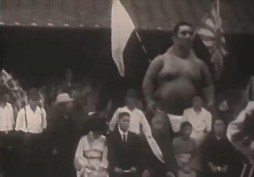 亚洲巨人视频大全,探寻神秘巨人的传奇故事